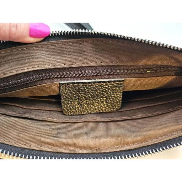 Beren Black Quilted Leather Crossbody Purse Clutch – Small Organizer Bag - Picture 6 of 9